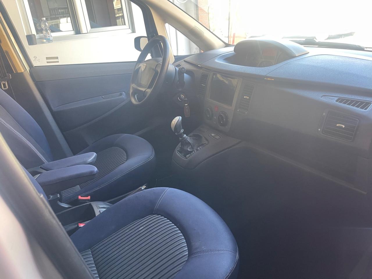 Lancia MUSA 1.6 Multijet Oro EURO 5