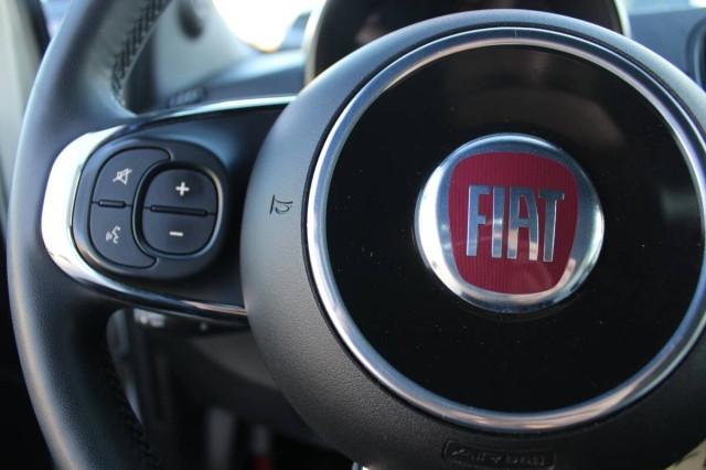 Fiat 500 C 1.0 hybrid Dolcevita 70cv con CARPLAY