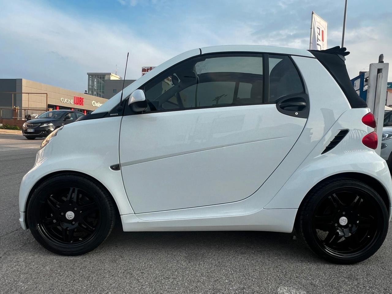 Smart ForTwo 1000 75 kW cabrio BRABUS