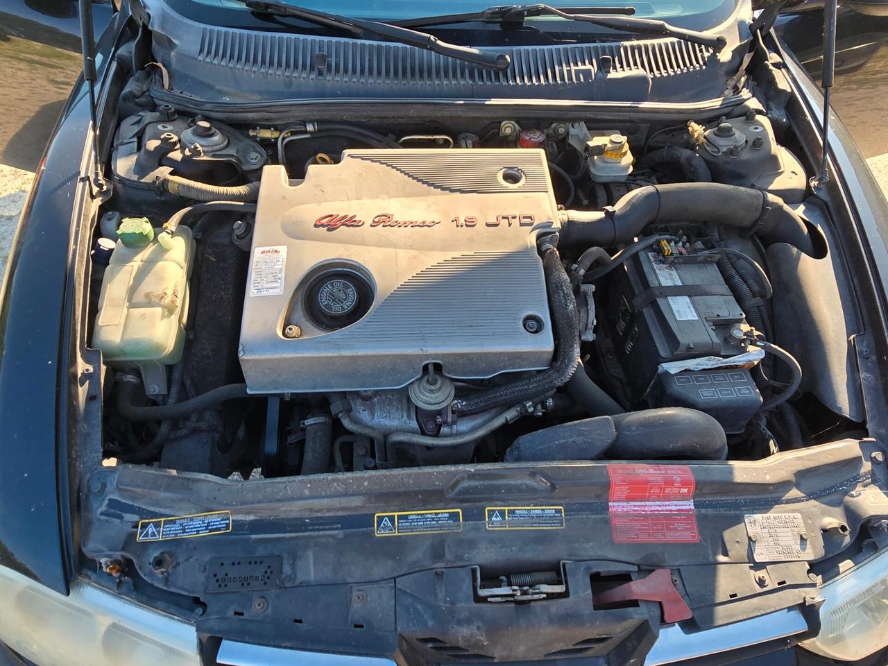 Alfa Romeo 156 1.9 JTD 105CV TAMPONATA