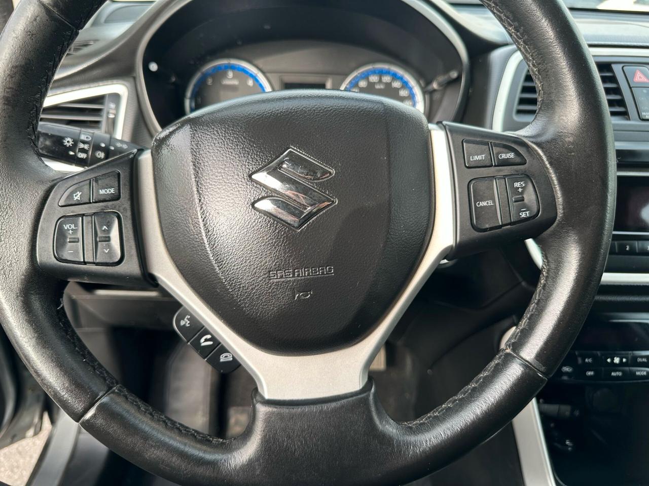 Suzuki S-Cross 1.6 DDiS Star View