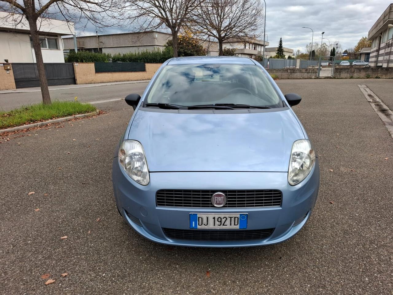 Fiat Grande Punto 1.2 5 porte SOLAMENTE 129.000 KM