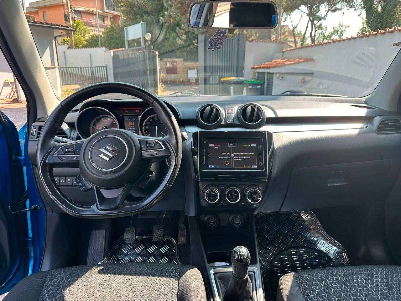 Suzuki Swift 1.2 Hybrid Top