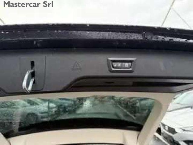 BMW 540 Touring LCI 540d mhev 48V xdrive Luxury - GE499SK