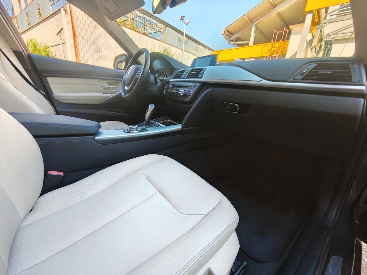 320d xDrive Luxury AUTO DA VETRINA PREZZO SOTTOCOSTO!!!!!!!