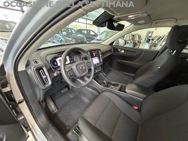 VOLVO XC40 automatico