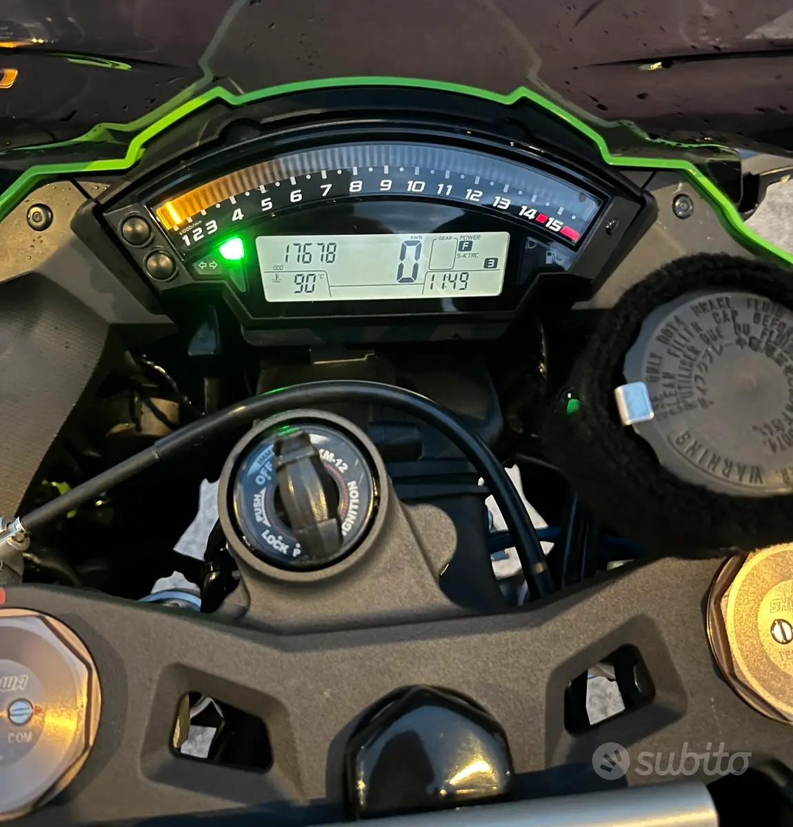KAWASAKI NINJA ZX-10R 2013 17.700 KM