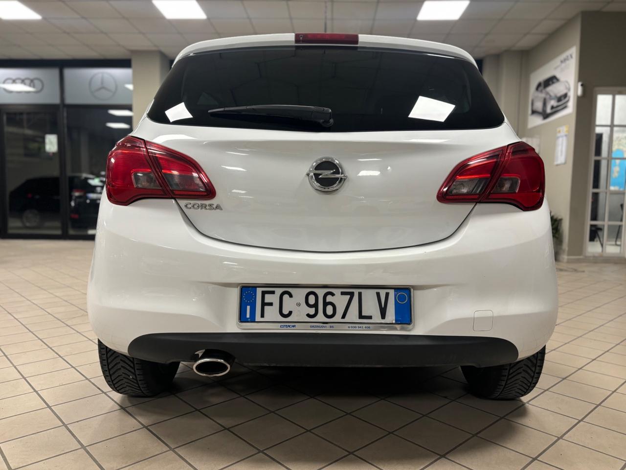 Opel Corsa 1.4 90CV GPL Tech 5 porte b-Color