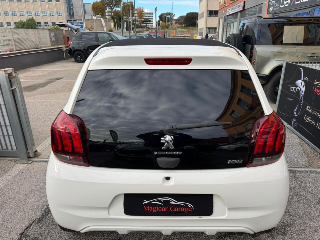 Peugeot 108 VTi 72 S&S 5 porte Allure TOP!