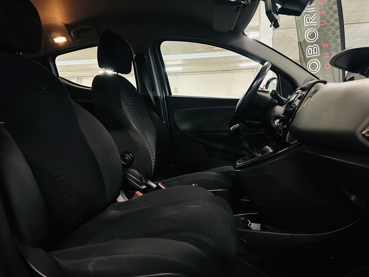 Lancia Ypsilon 1.3 MJT 16V 95 CV 5 porte S&S Gold