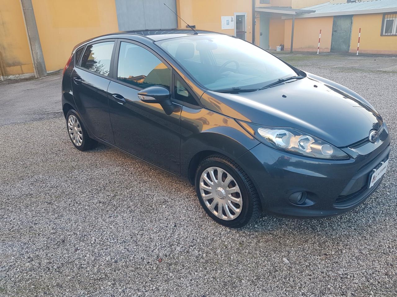 FORD FIESTA 1.2 60 CV Trend 5 porte: Affidabile e pronta all'uso!