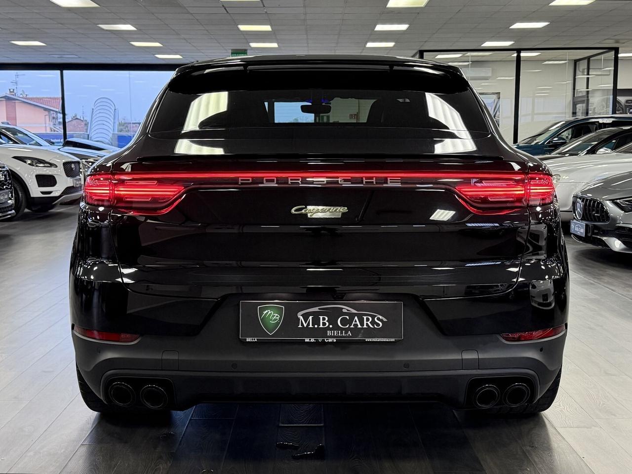 Porsche Cayenne Coupe e-hybrid Platinum Edition