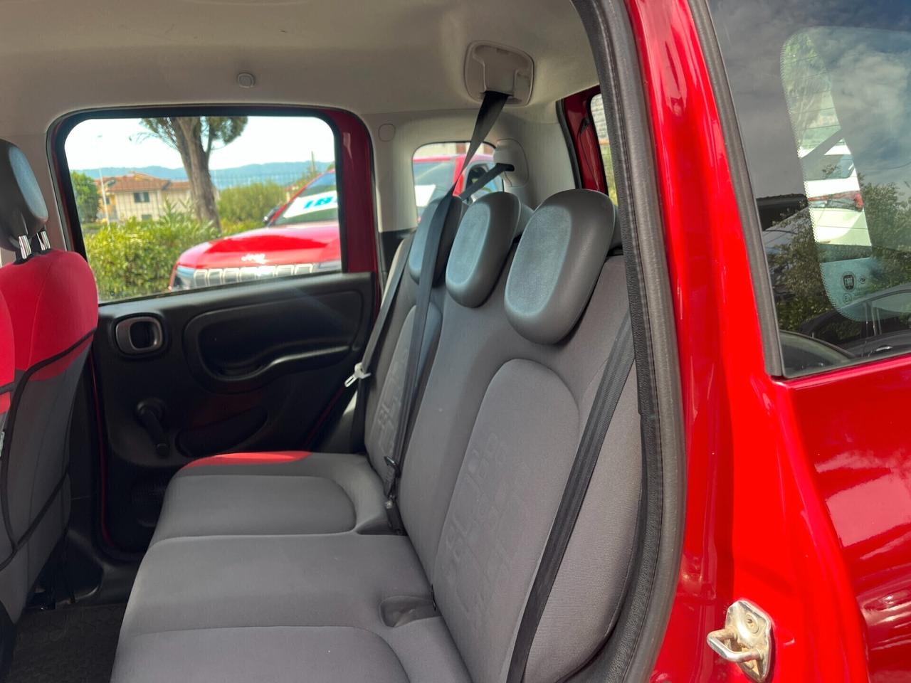 Fiat Panda 1.2 Lounge 5 posti