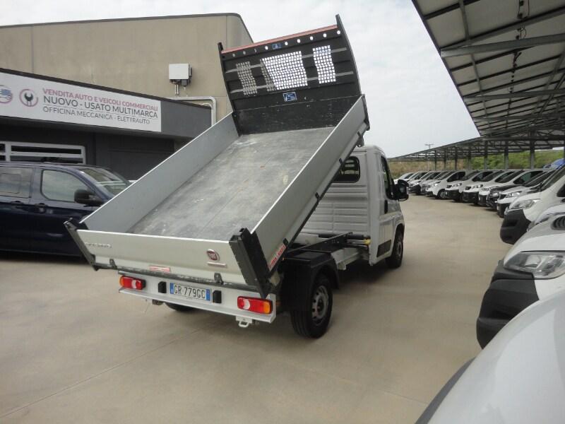 FIAT Ducato (4ª serie) Ducato 35 2.2 Mjt 120CV...