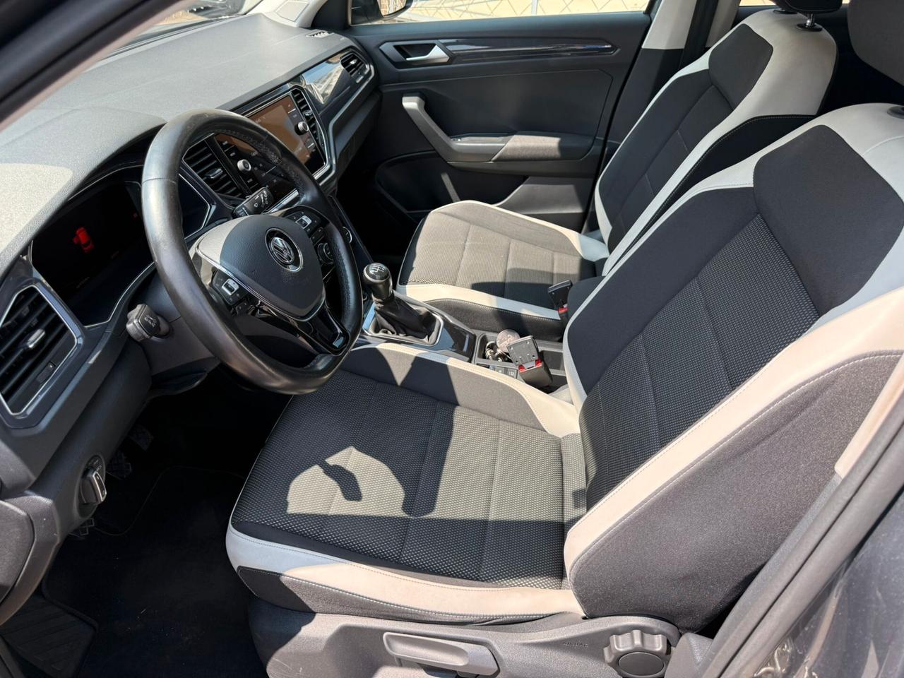 Volkswagen T-Roc 1.6 TDI SCR Advanced BlueMotion Technology