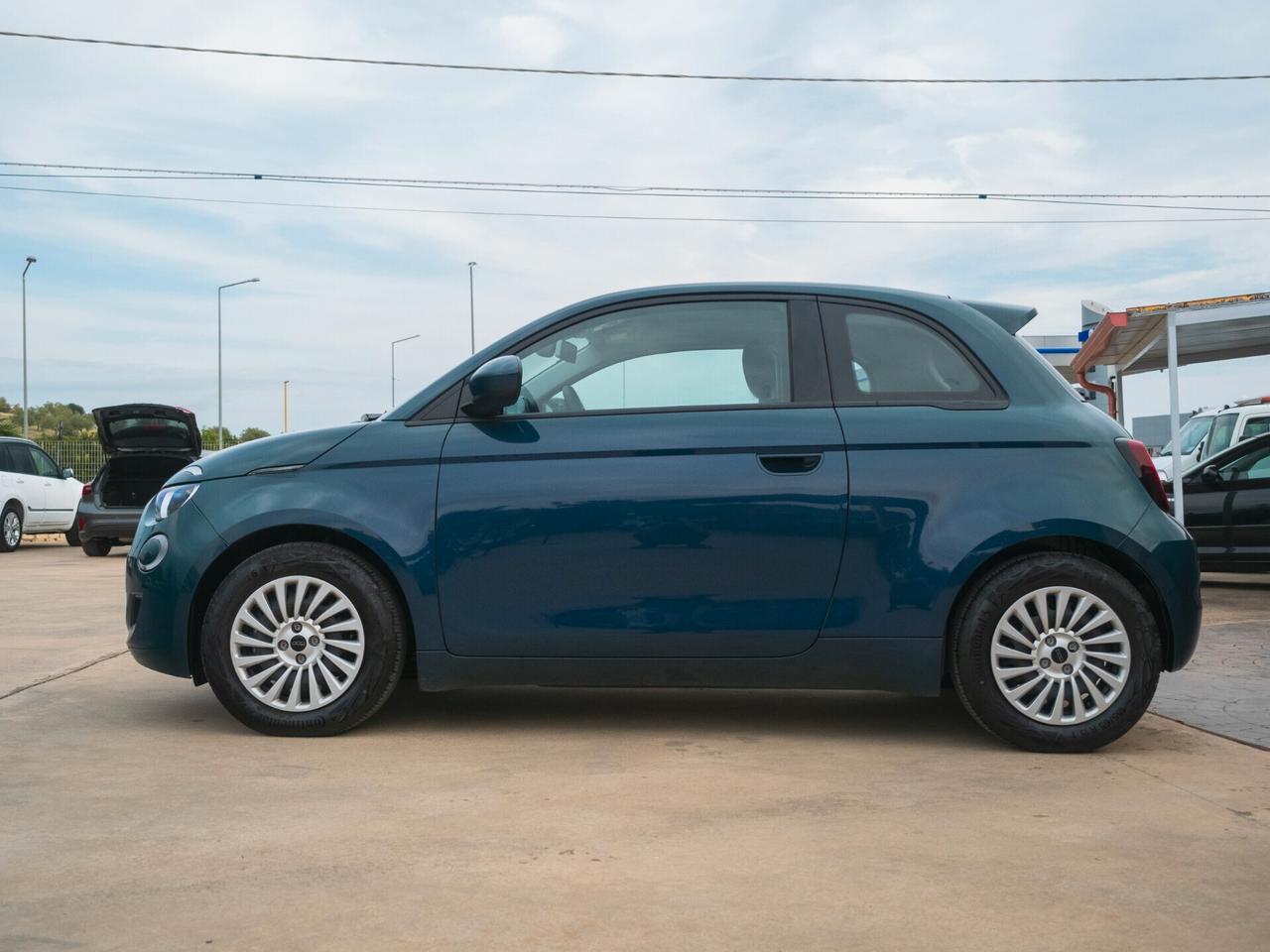 Fiat 500 La Prima 3 1 42 kWh