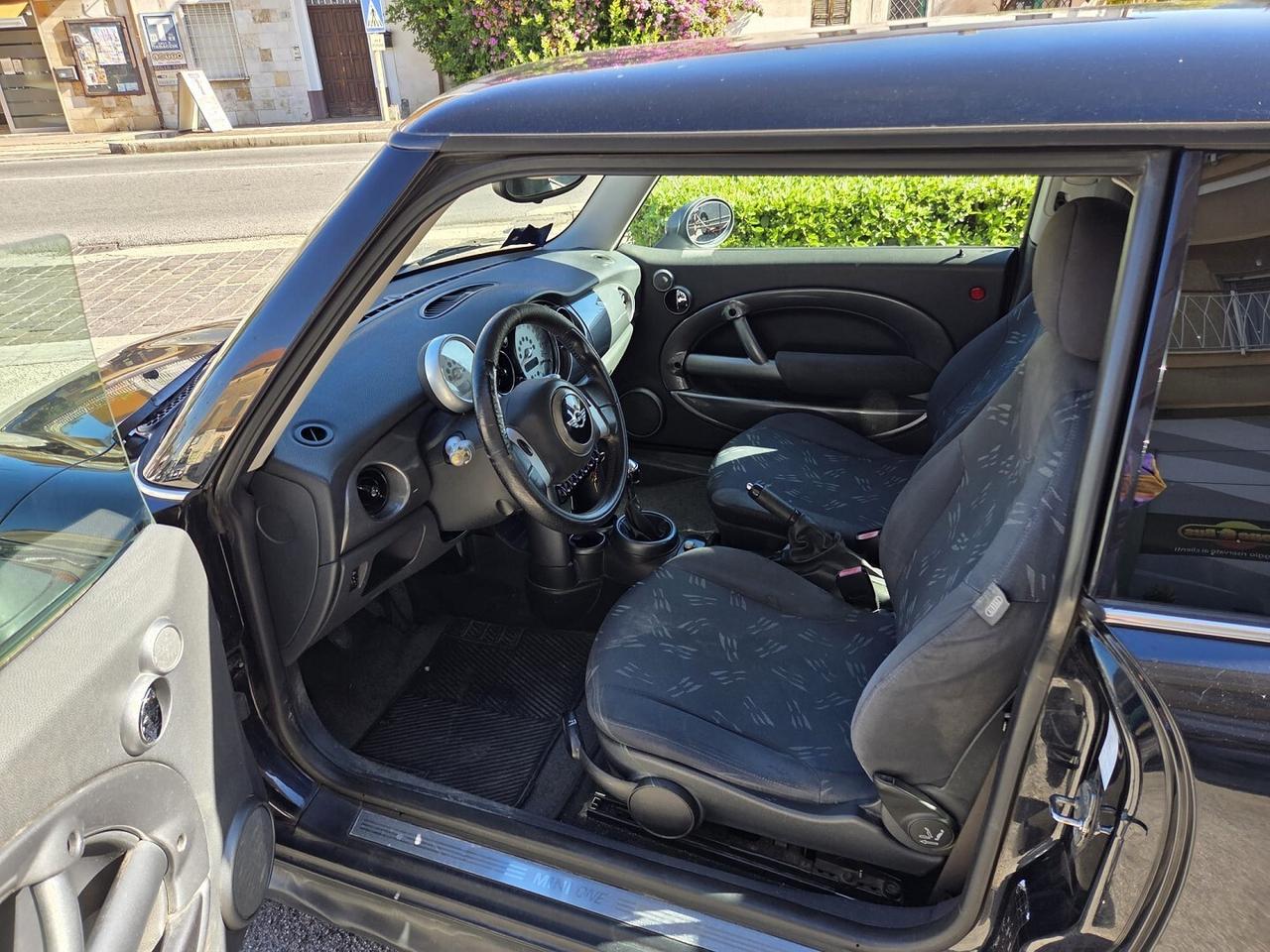 MINI COOPER ONE 1.4TDI 88CV 65KW OK NEOPATE-2006