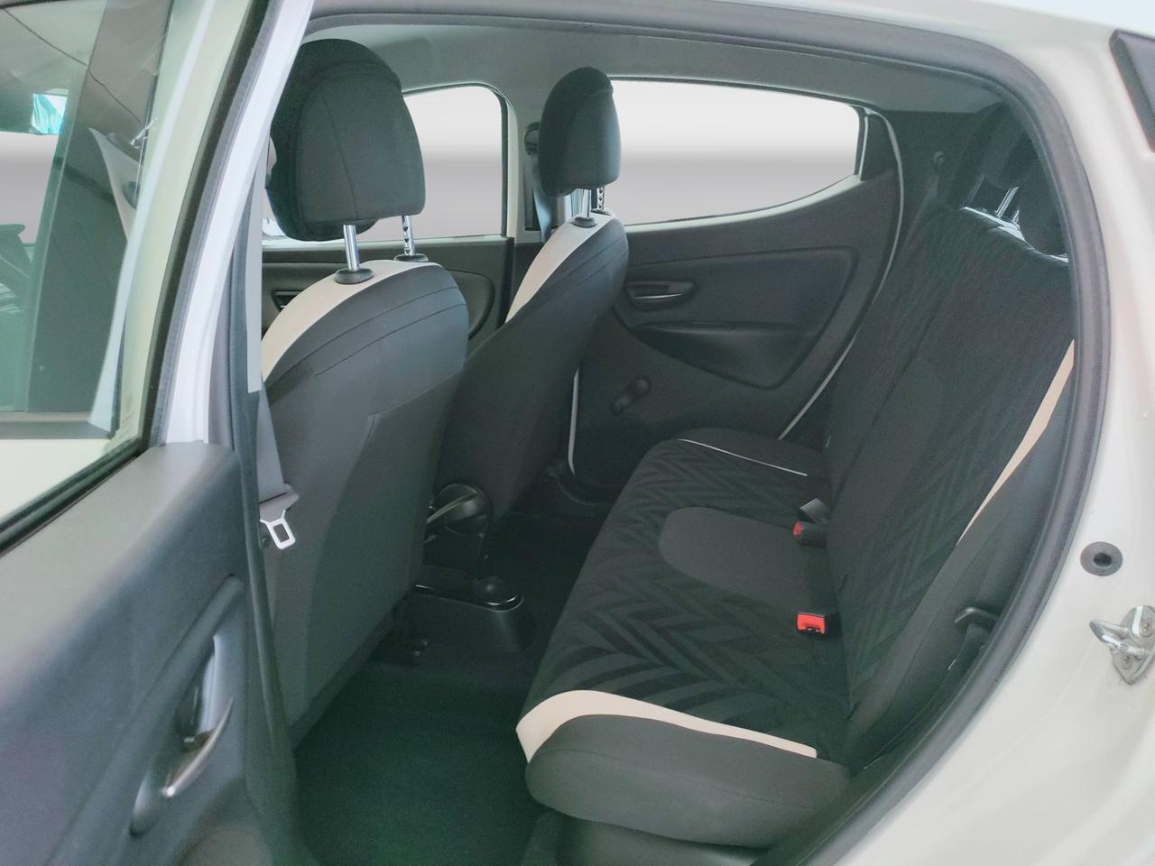 LANCIA Ypsilon III 2015 - Ypsilon 1.2 Gold 69cv