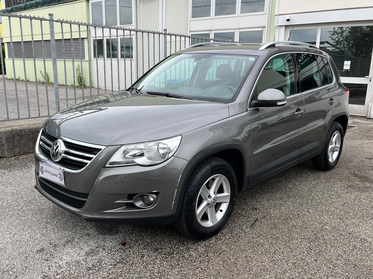 Volkswagen Tiguan 2.0 16V TDI DPF Sport & Style (18°)