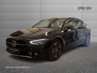 Mercedes-Benz CLA Shooting Brake 180 d Advanced auto
