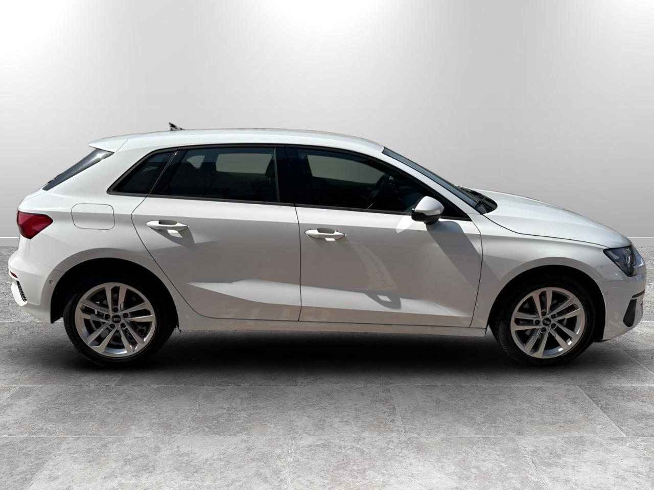 AUDI A3 Sportback 35 2.0 tdi s-tronic