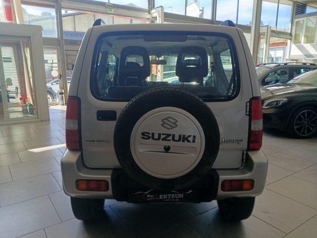 SUZUKI Jimny 1.3i 16V cat 4WD JLX