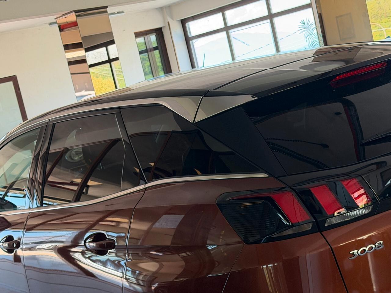 Peugeot 3008 1.5 BLUEHDI 130 cv. Eat8 GT LINE (Nav)