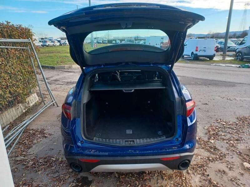Alfa Romeo Stelvio 2.2 Turbodiesel 190 CV AT8 Q4 Business