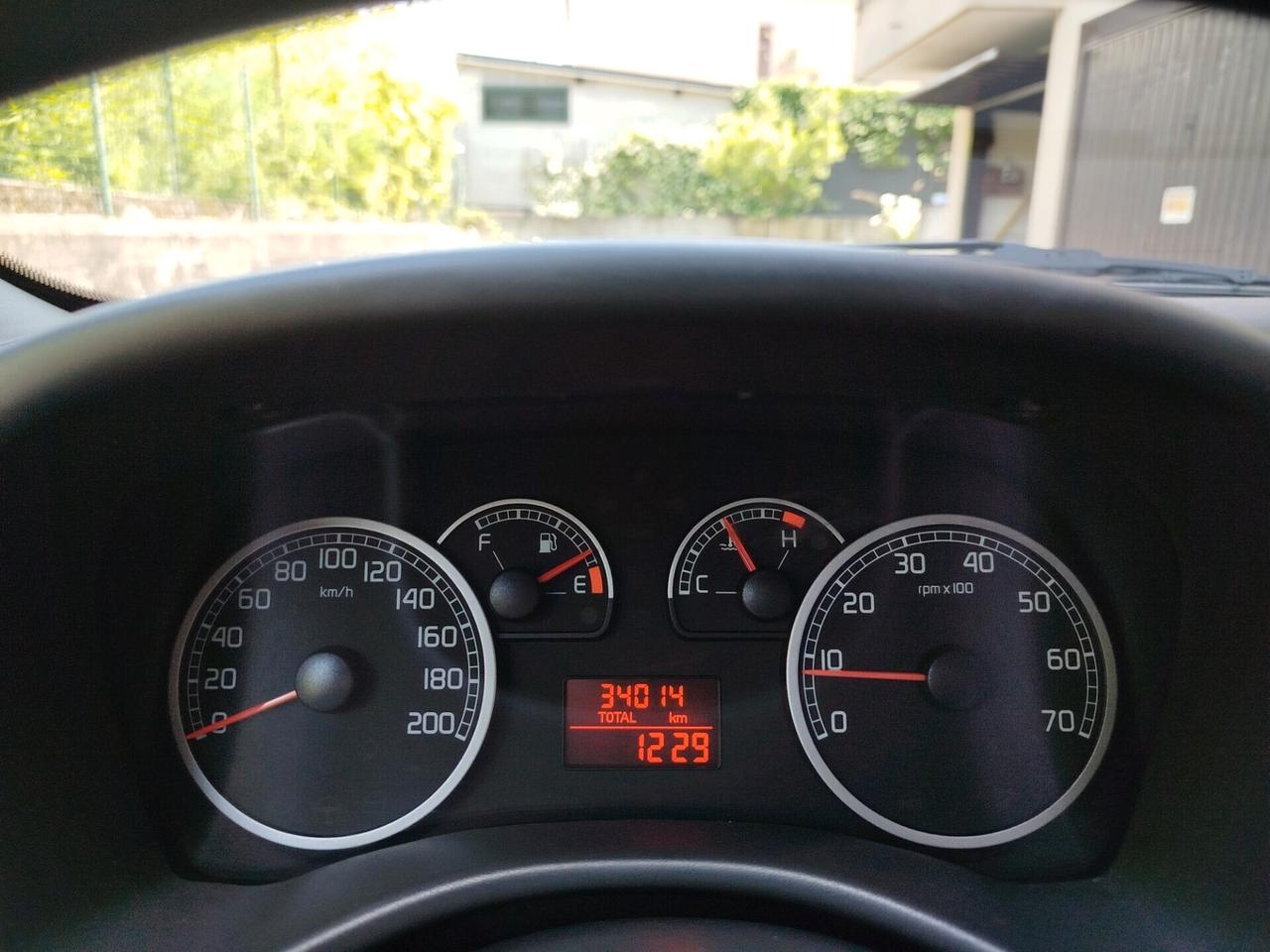 Fiat Punto 1.2 BENZINA 60cv / 34.000km / Unipro