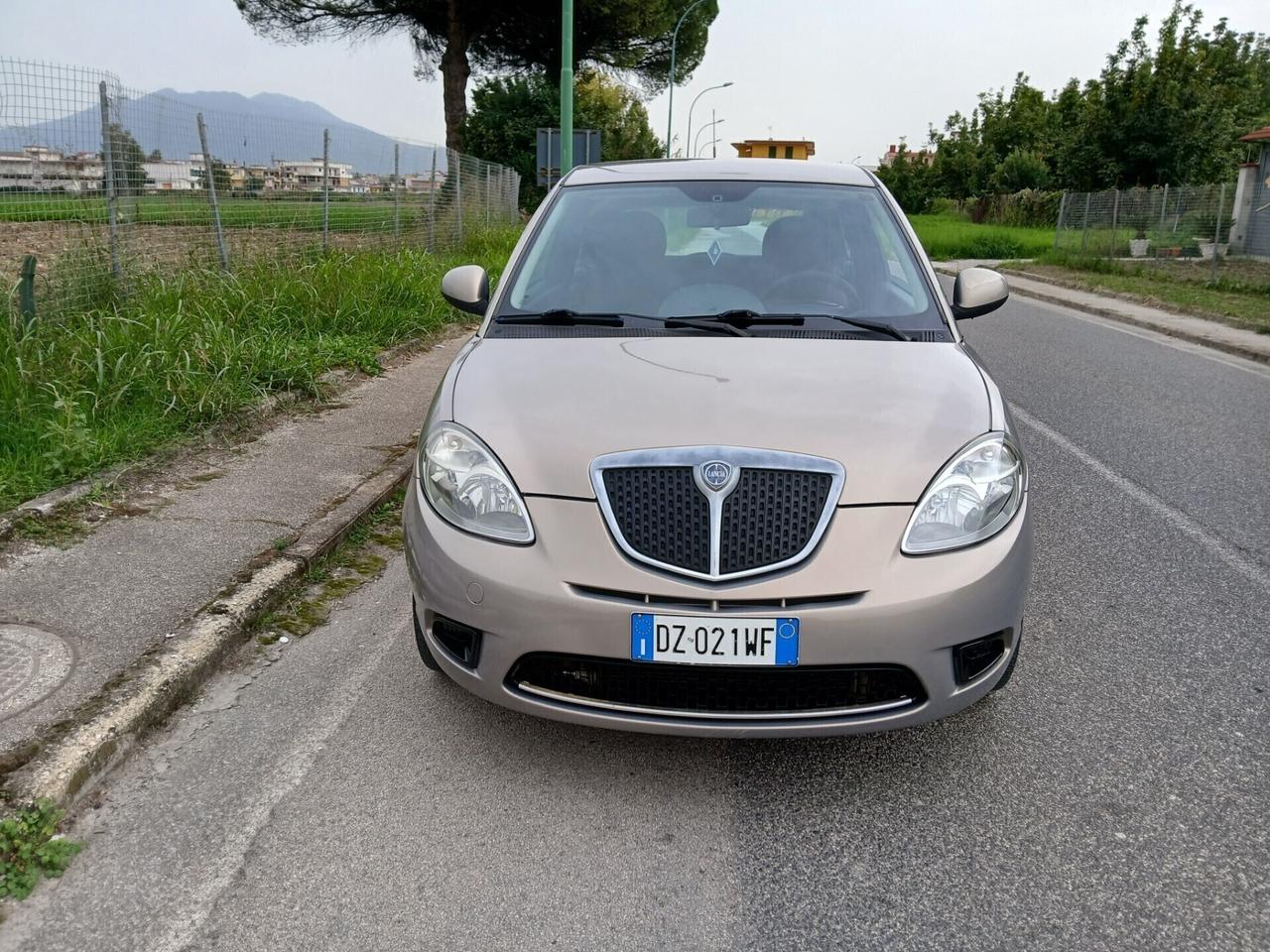 Lancia Ypsilon 1.4 Oro Ecochic GPL 1 proprietario