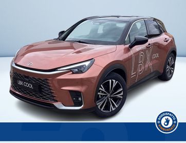 Lexus LBX Hybrid Cool 4WD