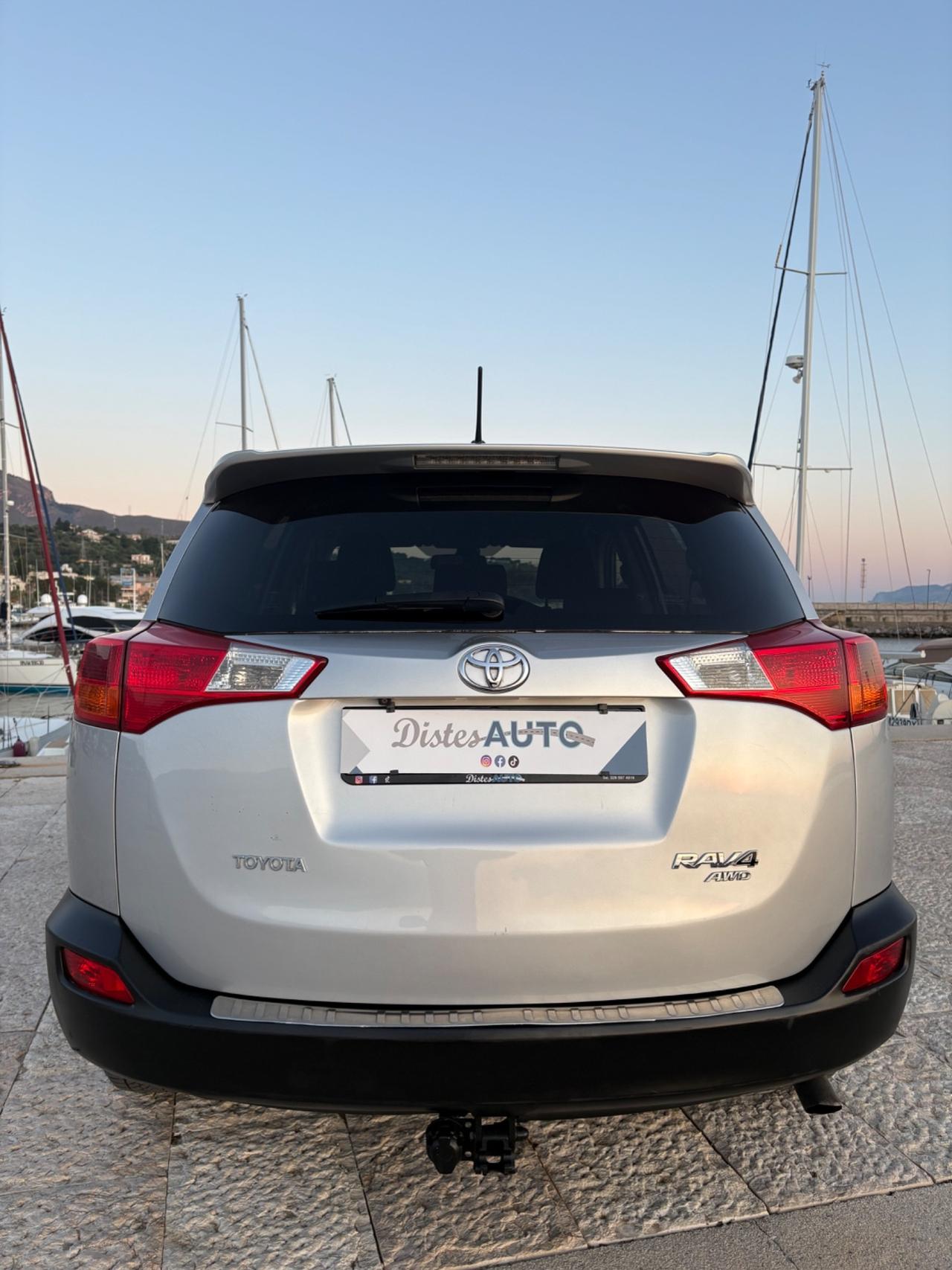Toyota RAV 4 RAV4 2.2 D-4D 4WD Lounge