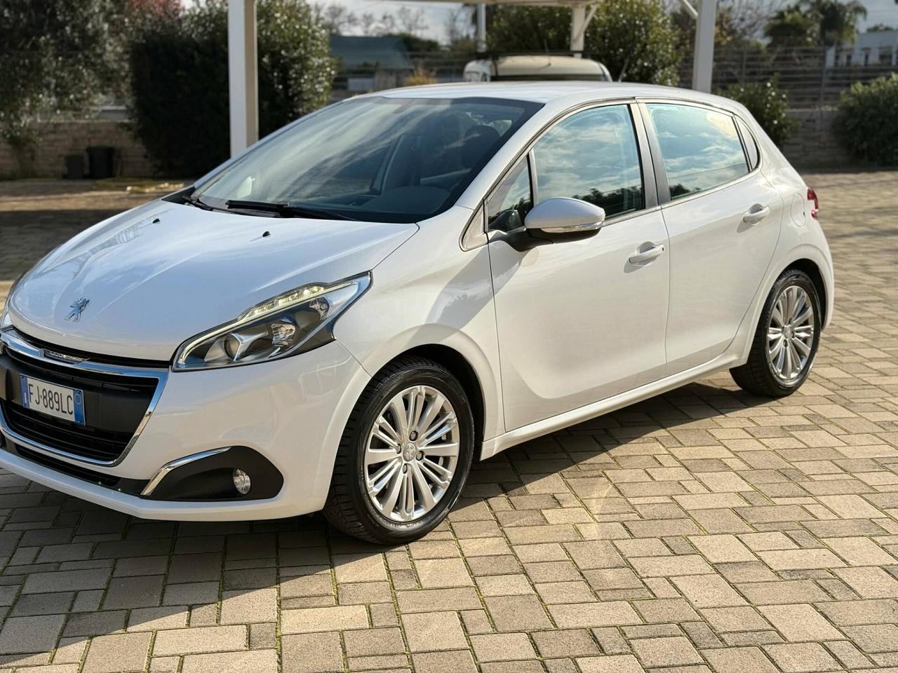 Peugeot 208 PureTech 82 5 porte Active
