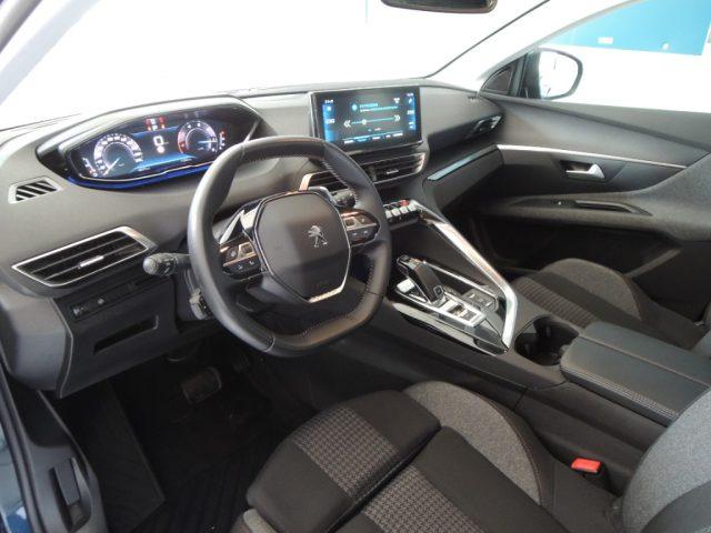 PEUGEOT 3008 BlueHDi 130 S&S EAT8 Active Business