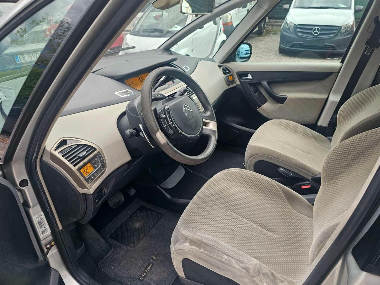 Citroen C4 Picasso 2.0 HDi 138 FAP CMP6 Exclusive