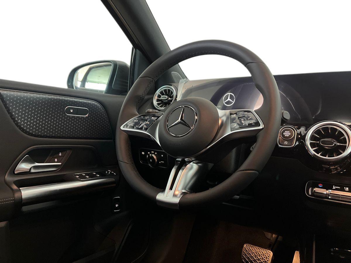 Mercedes-Benz B 180 d STREET EDITION