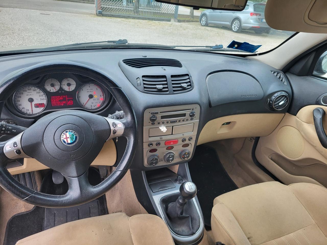 Alfa Romeo 147 1.9 JTD M-JET 16V 5 porte Dist.