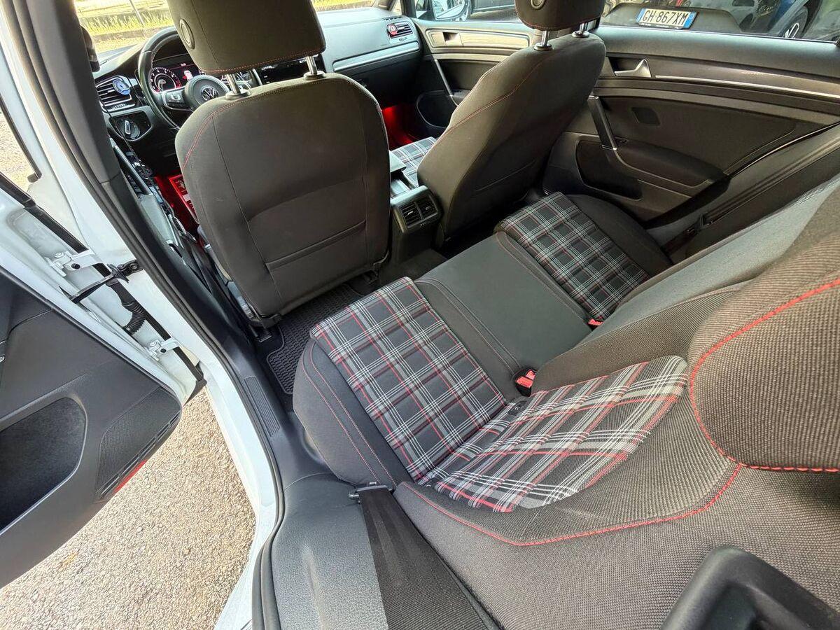 Volkswagen Golf 2.0 tsi Gti Performance 245cv dsg