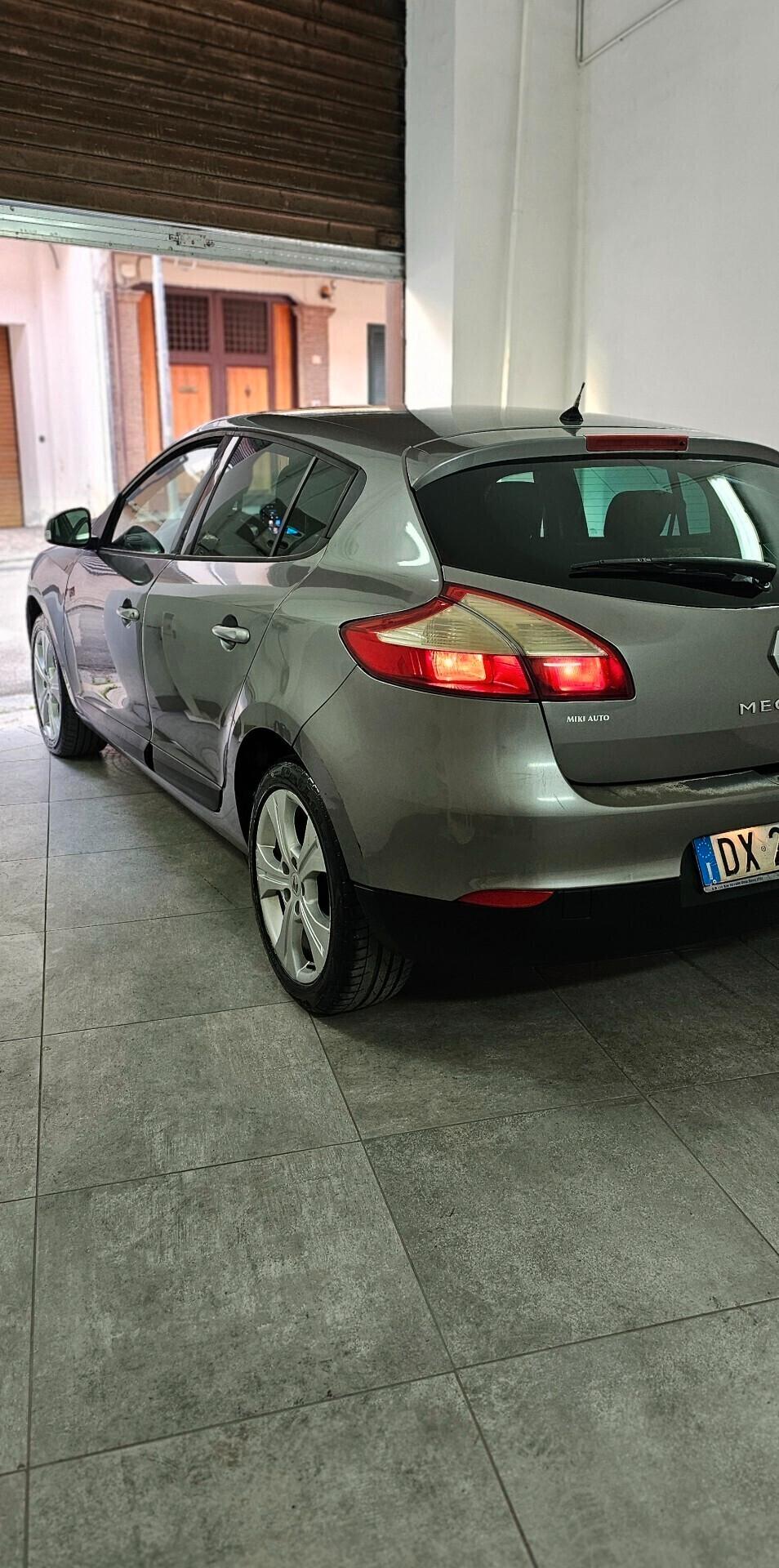 Renault Megane Mégane 1.5 dCi 110CV Luxe