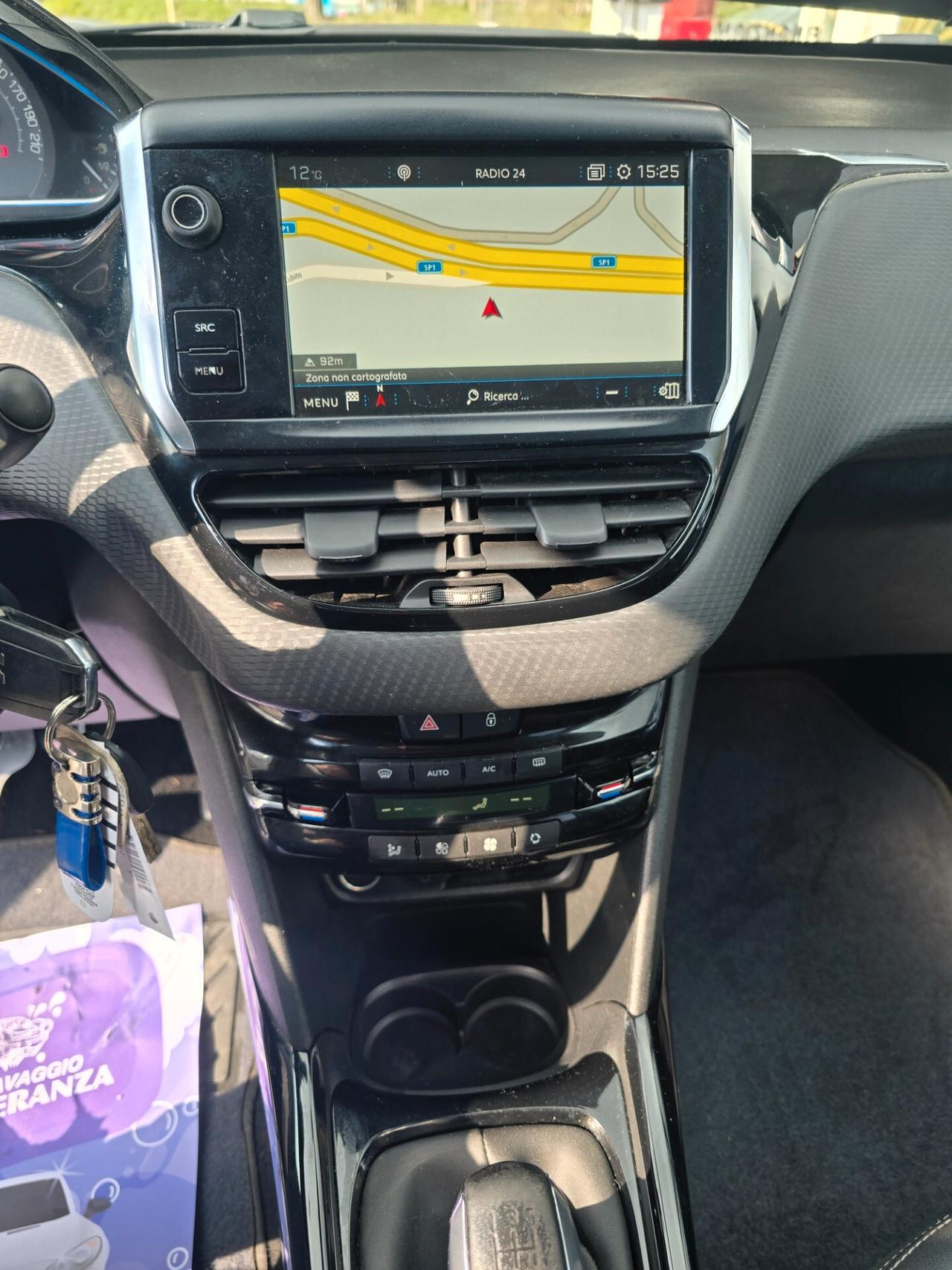 Peugeot 2008 BlueHDi 100cv Allure