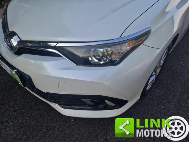 TOYOTA Auris 1.4 D-4D Active