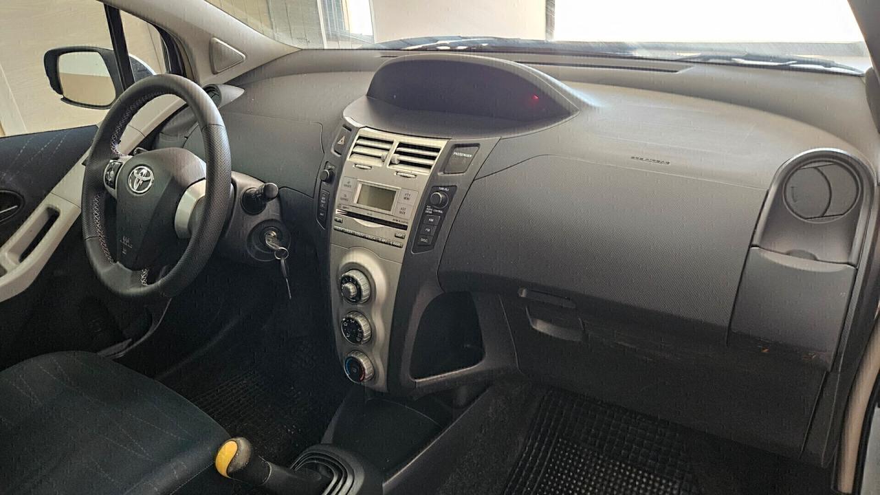 Toyota Aygo 1.0 12V VVT-i 5 porte