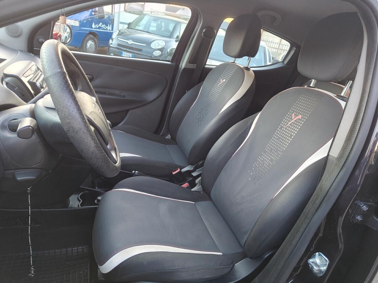 Lancia Ypsilon 1.3MTJ Gold tagliandi Fiat 2015