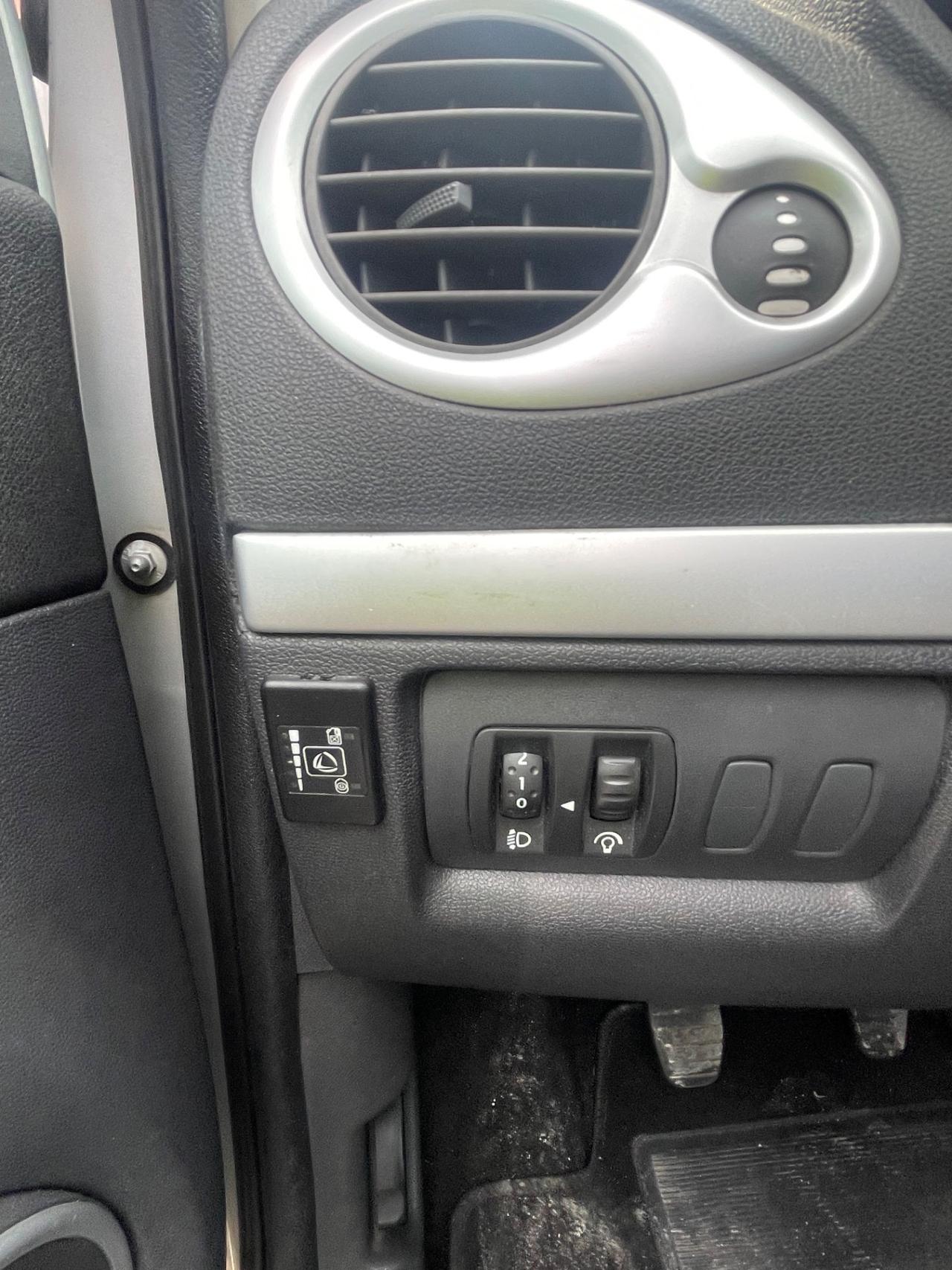 Renault Clio 1.2 16V 5 porte dynamic GPL 2032!