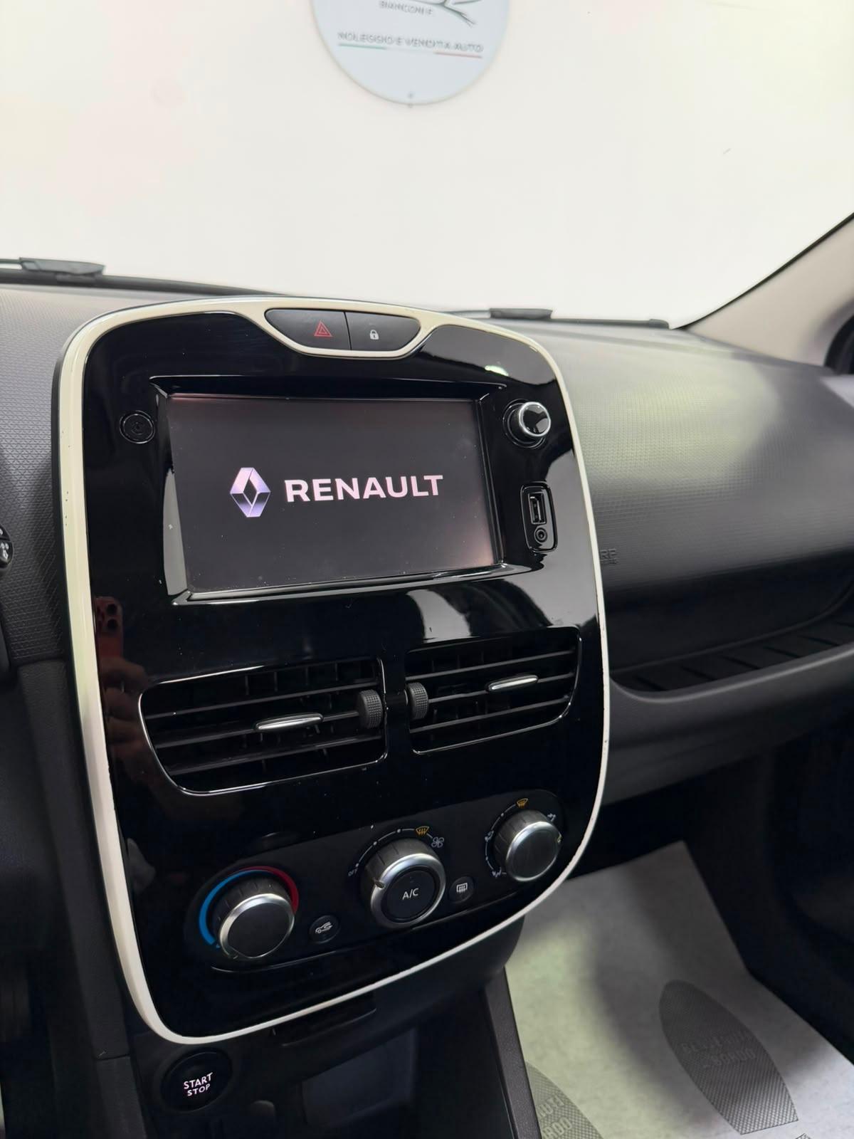 Renault Clio 1.2 75CV 5 porte Life