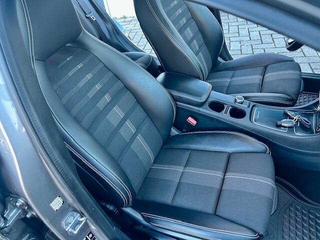 Mercedes-benz GLA 200 d Automatic 4Matic Sport