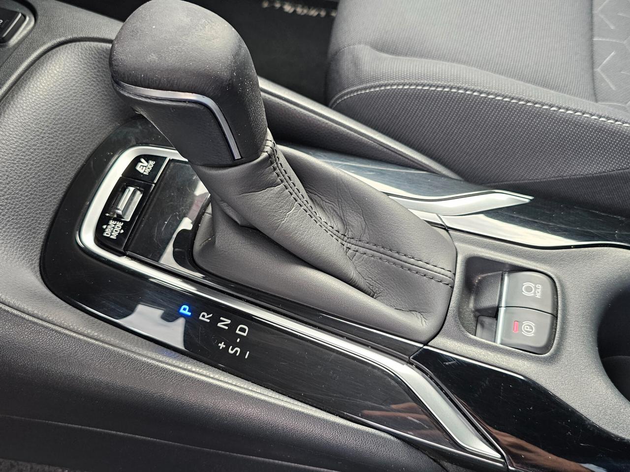 Toyota Corolla Touring Sports 2.0 Hybrid Business