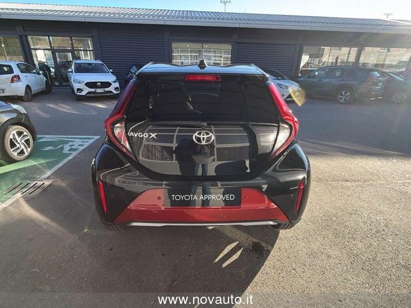 Toyota Aygo X 1.0B (72 CV) Lounge S-CVT