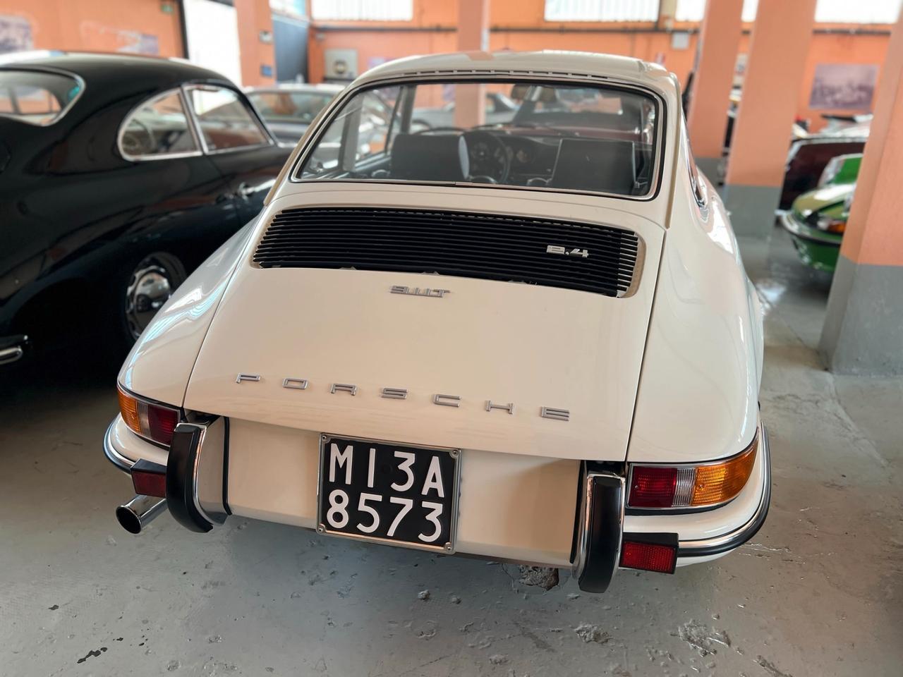 Porsche 911 Targa 2.4T Restauro totale TRATTATIVA RISERVATA