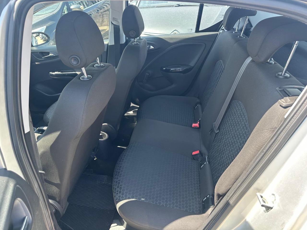 Opel Corsa 1.4 90CV 5 porte b-Color IMP.GPL